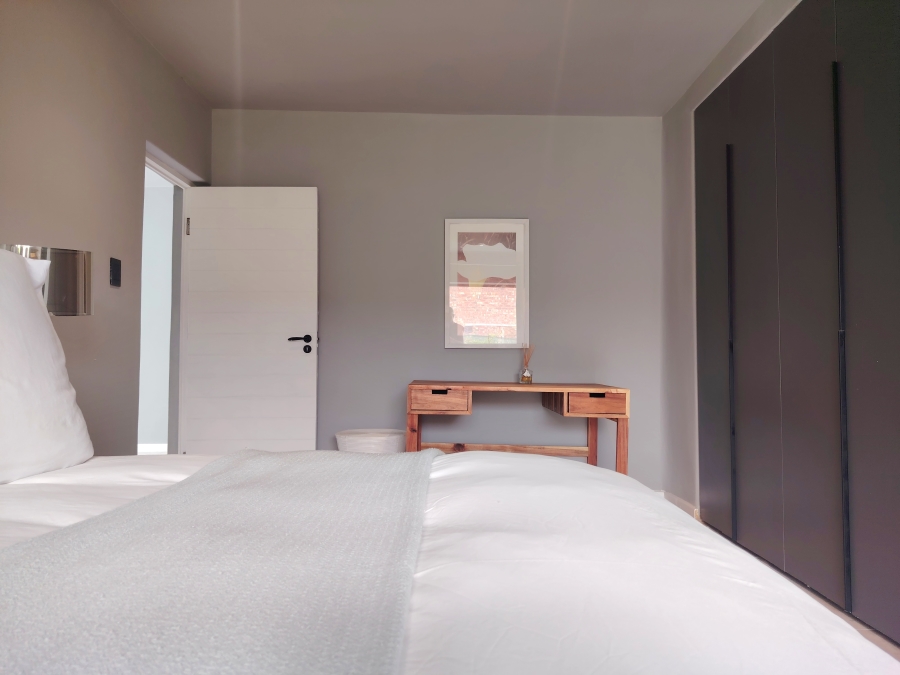 5 Bedroom Property for Sale in Brackenridge Western Cape